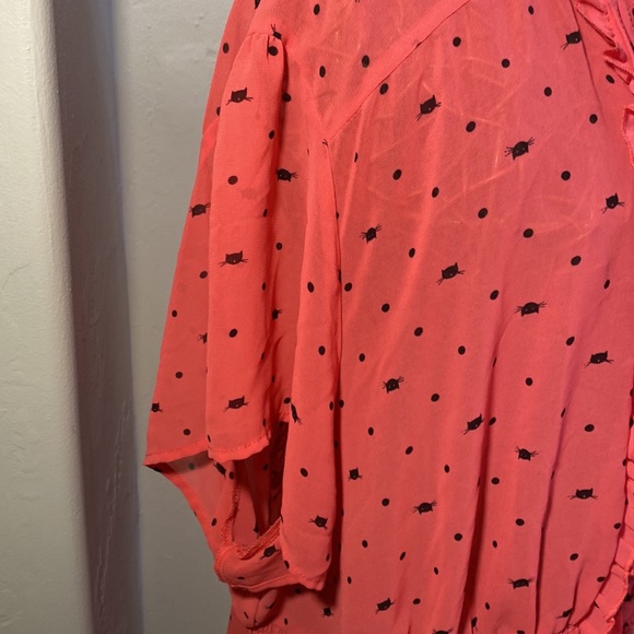 Torrid Kitten Blouse - Picture 5 of 11
